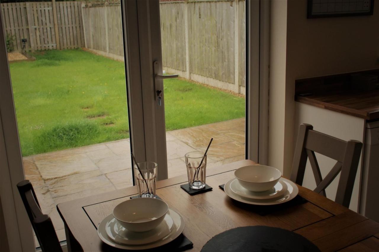 Home From Home Milford Haven Esterno foto